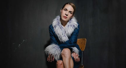 Isabella Lundgren släpper musikvideo
