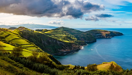 Et af de mange smukke kystområder på Azorerne